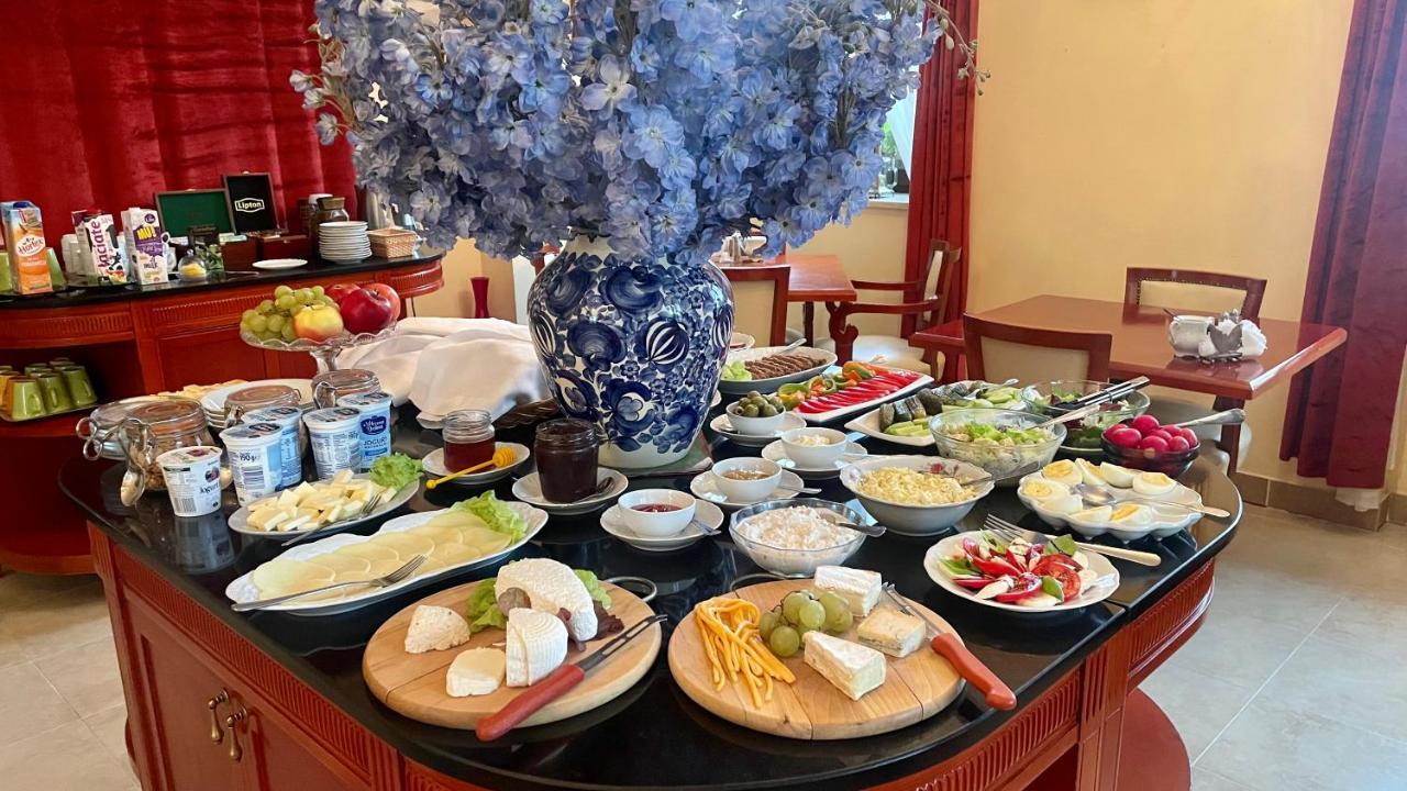 קז'ימייז' דולני Hotel Wenus מראה חיצוני תמונה